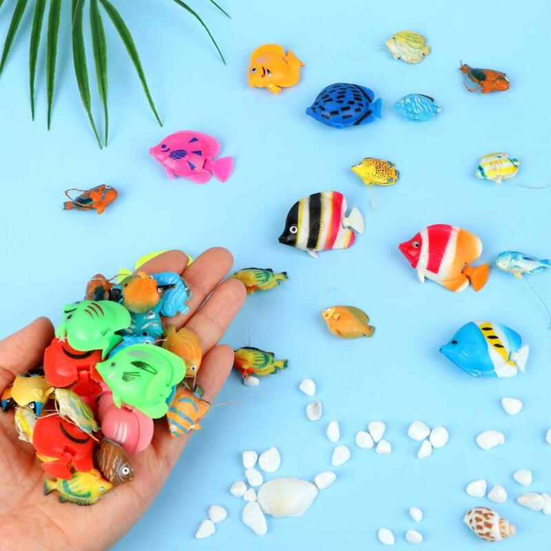 プラスチック製の魚のフィギュアのセット,20個の小さな魚のおもちゃのセット