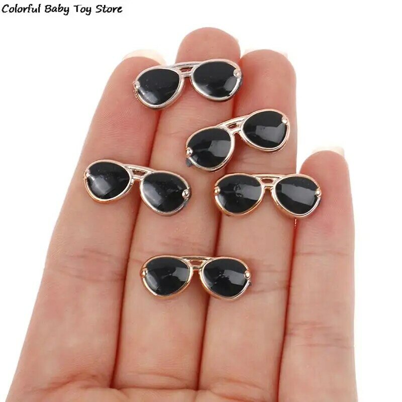 10 buah kacamata hitam Mini Flatback Resin DIY Dekorasi mainan bermain untuk aksesoris boneka