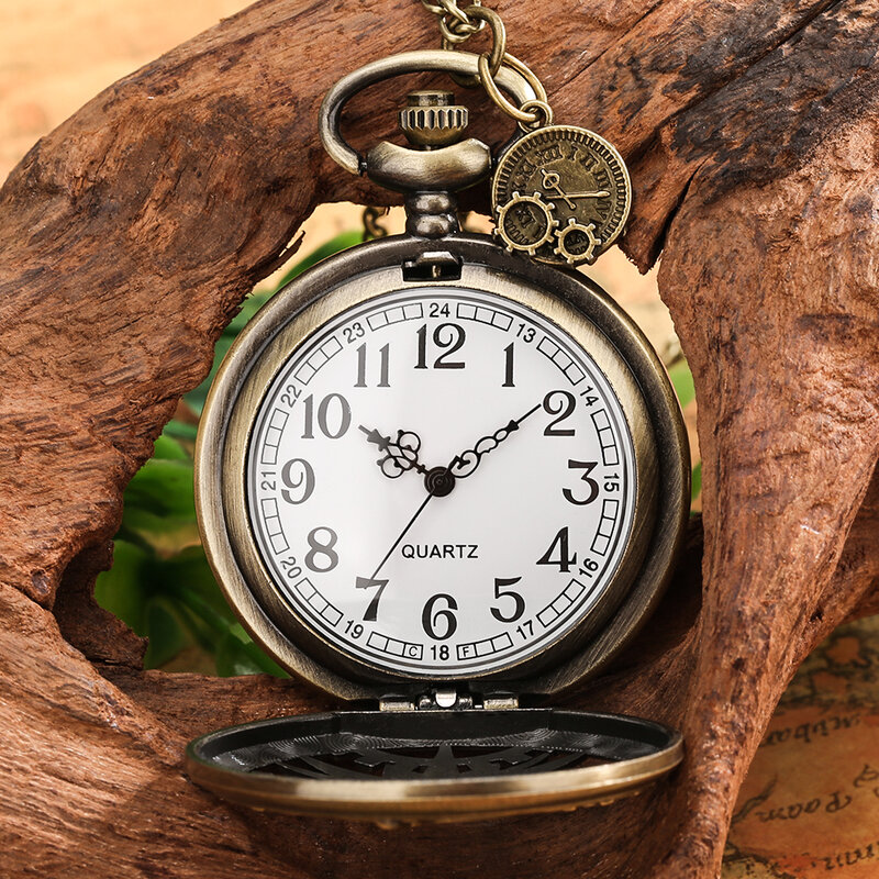 Gearwheel สร้อยคอควอทซ์แอนะล็อกนาฬิกาพกสำหรับผู้ชายผู้หญิงเลขอารบิกหน้าปัดสีขาววินเทจจี้นาฬิกาของขวัญ