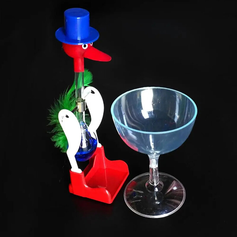 Bere uccello felice Bobbing Lucky Bird Toy bicchiere liquido Lucky Bird Duck Bobbing Magic Prank Toy Desk Decor giocattoli per bambini