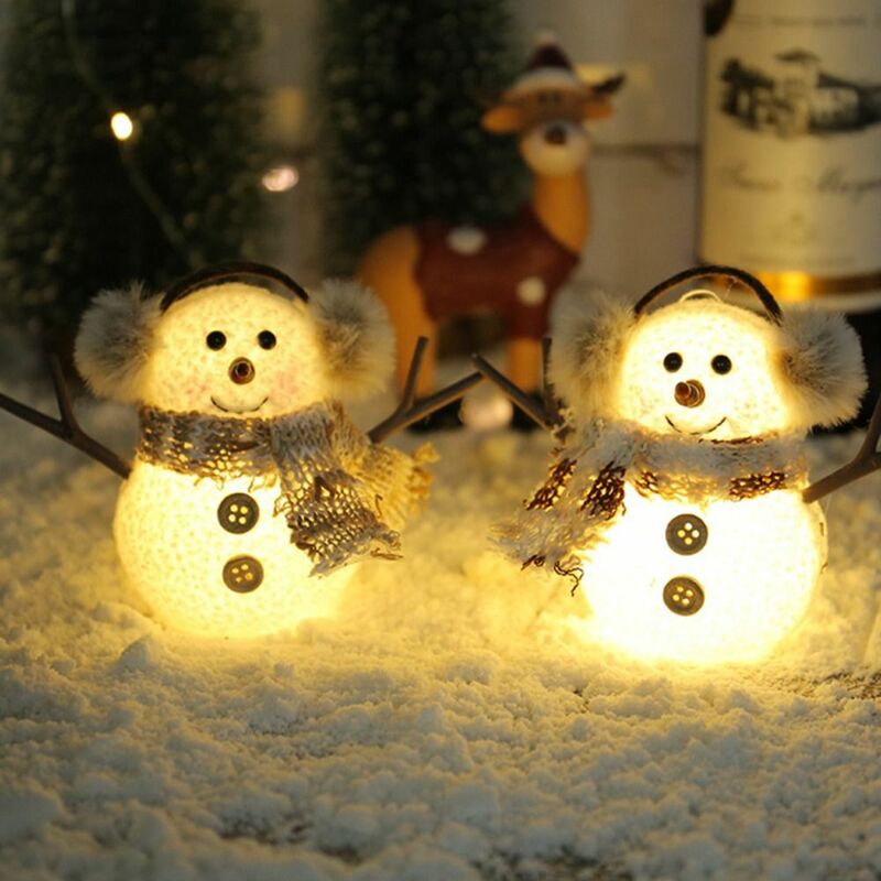Syal kotak-kotak bergaris boneka salju Elk mainan bercahaya bercahaya boneka manusia salju Natal bersinar dengan lampu Santa Claus