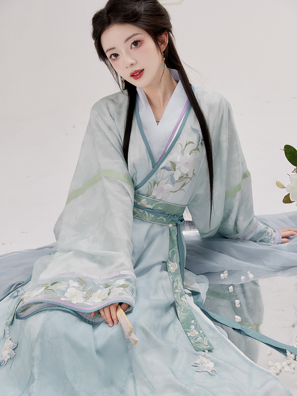 Chi Xia[Hua Jian Shi Yun Meng ropa ligera] estilo Jin, Camisa larga con cuello cruzado de tren recto, Hanfu mejorado para el día a día para mujer