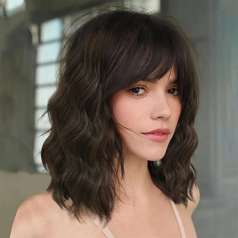 Short Wavy Wig with Bangs Black Mixed Brown Bob Wave Curly Synthetic Wig for Women Natural Synthetic Hair Daily Wear