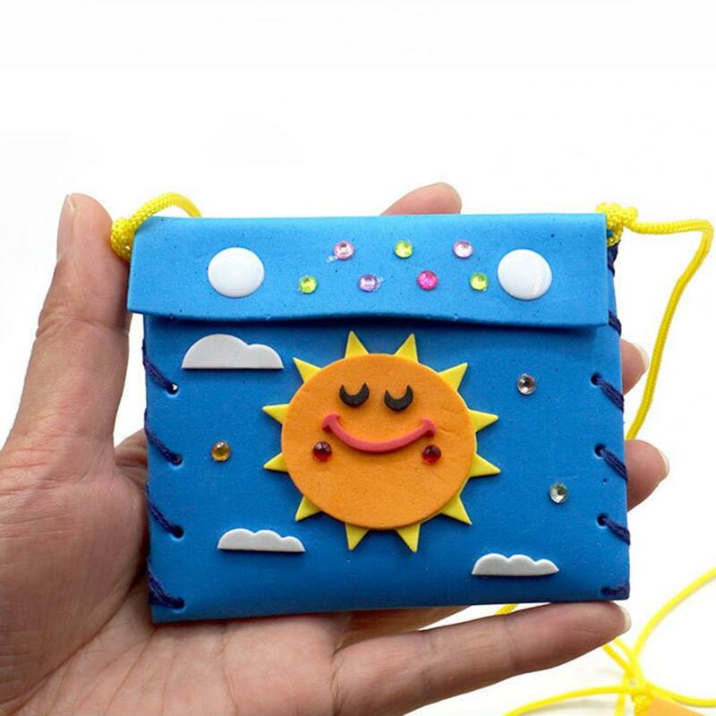 1 Set Material Package Handmade Holiday Gift Small DIY Handmade Coin Purse Material for Kindergarten