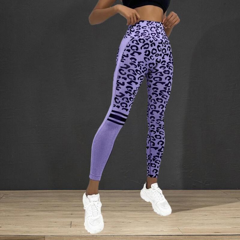 Pantaloni sportivi da donna pantaloni da Yoga da donna pantaloni da Yoga a vita alta con stampa leopardata per donna con controllo della pancia sollevamento del culo morbido per Slim