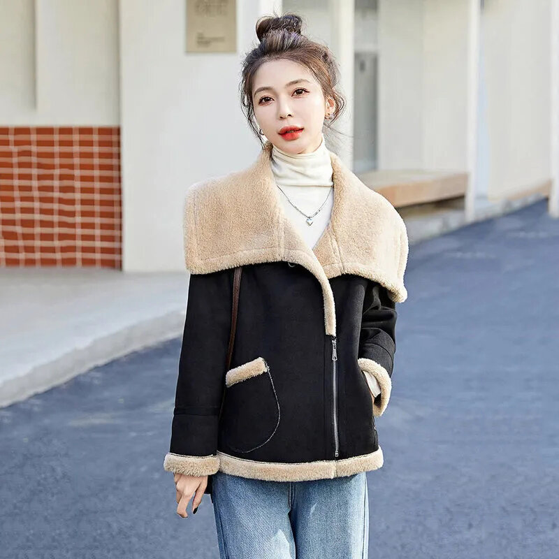 New Women Fur One-piece Lambswool Coat Thickened and Warm Winter Top Temperament Color Matching Versatile Trendy Pockets Simple