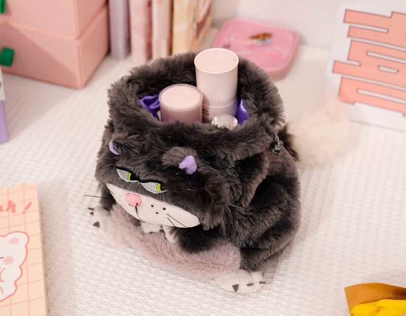 Cartoon niegrzeczny kot lucyfer Mini torby kosmetyczne ze sznurkami torebka pieluchy butelki podpaski higieniczne torby zwierząt pluszowa lalka na prezent