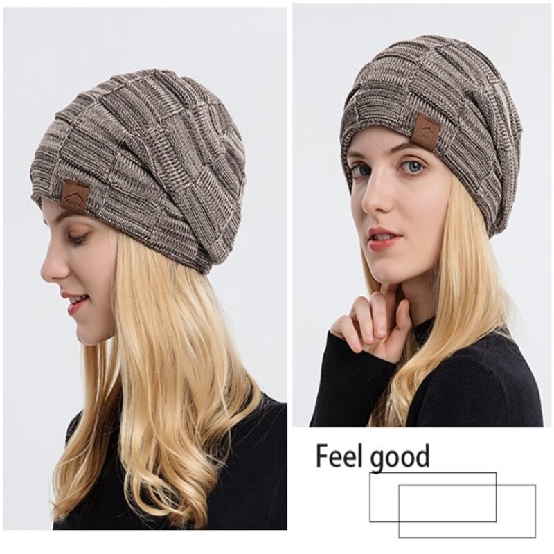 Berretto lavorato a maglia da donna Cappello caldo con protezione per le orecchie Cappello con fodera in peluche per ragazze