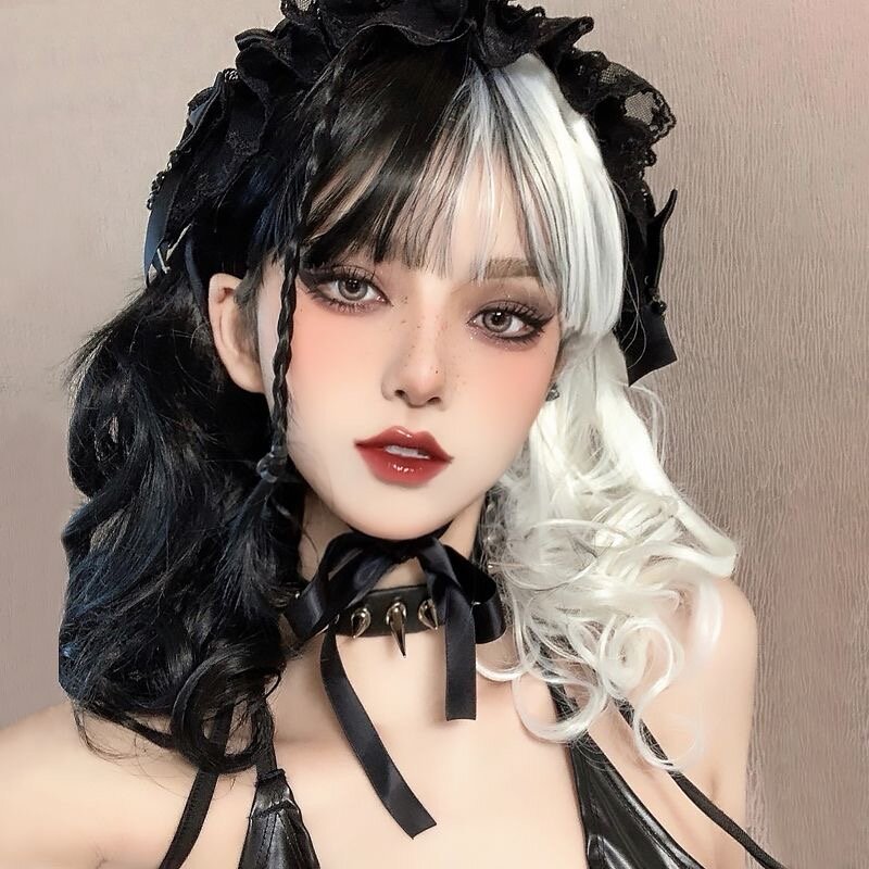 30/45cm Half Black And White Fluffy Short Layered Synthetic Wigs 101 Dalmatians Cruella Devil Cosplay Costume Wig