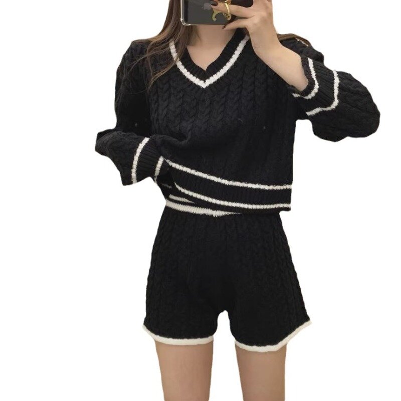 Однотонный трикотажный повседневный комплект из двух предметов с длинным рукавом вязаные свитера для повседневных шорт женская новая приталенная уличная одежда Y2K