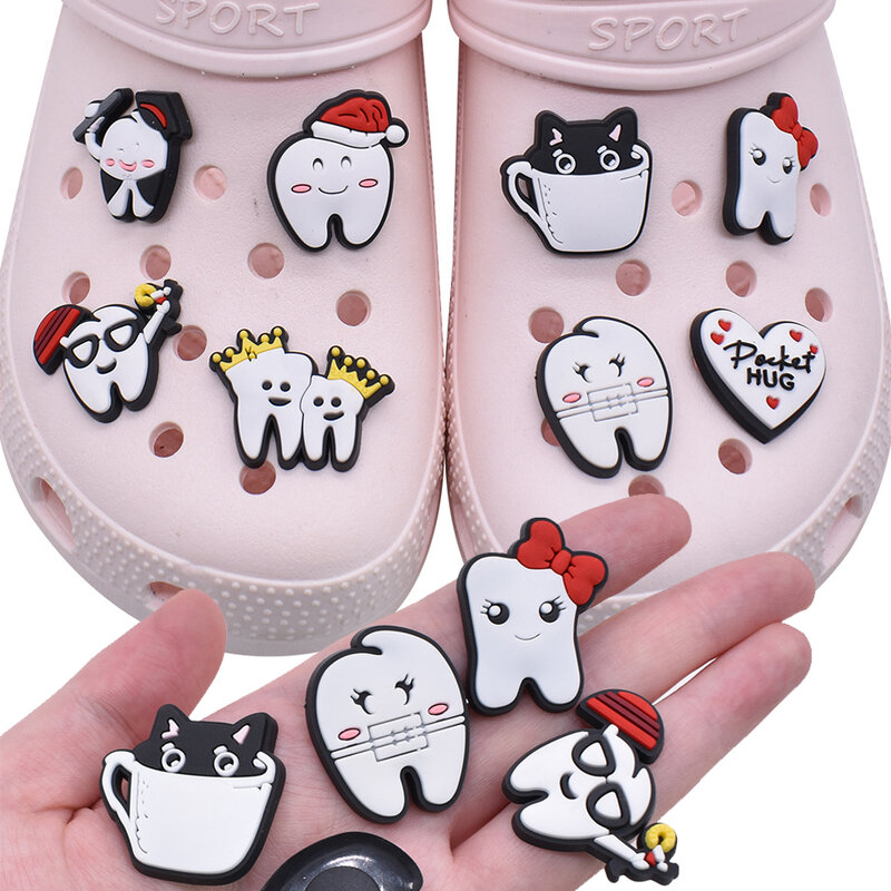 1 pz ciondoli per scarpe in PVC per accessori Crocs dentista denti medici Badge donna zoccoli fibbia bambini spille uomo decorazione Jeans regali