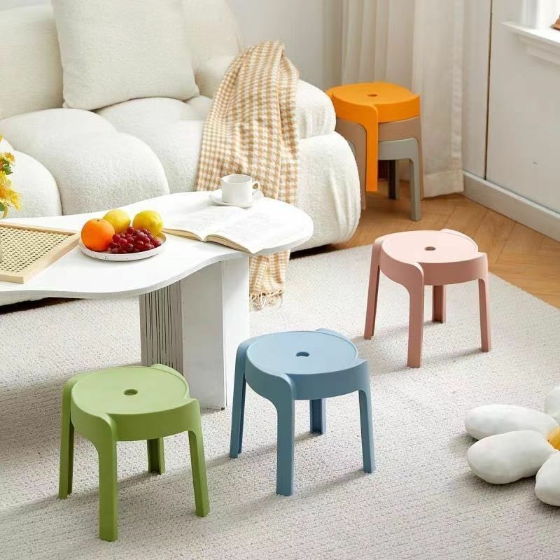 Маленькие пластиковые стулья, утолщенные круглые стулья для взрослых, штабелируемые стулья для журнального столика, Нескользящие низкие стулья для детей в ванной комнате