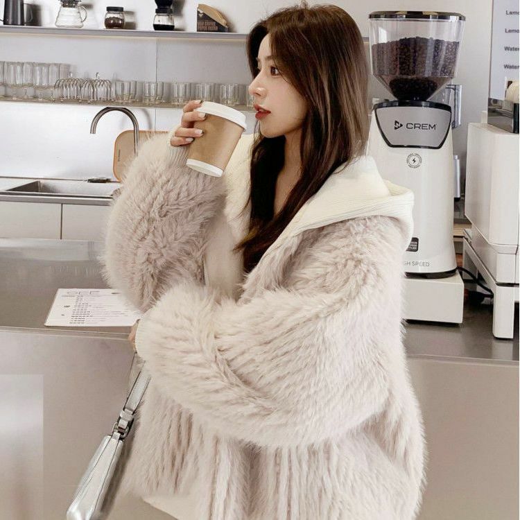 Jesienna zima luźna na co dzień włochata miękka ciepła płaszcz ze sztucznego futra kobiety z kapturem z długim rękawem na suwak koreańska moda