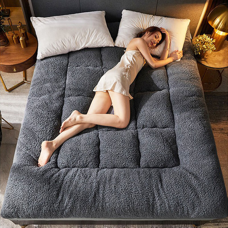 Зимний утолщенный плюшевый матрас для кровати, мебель для спальни, мягкий напольный складной коврик для сна