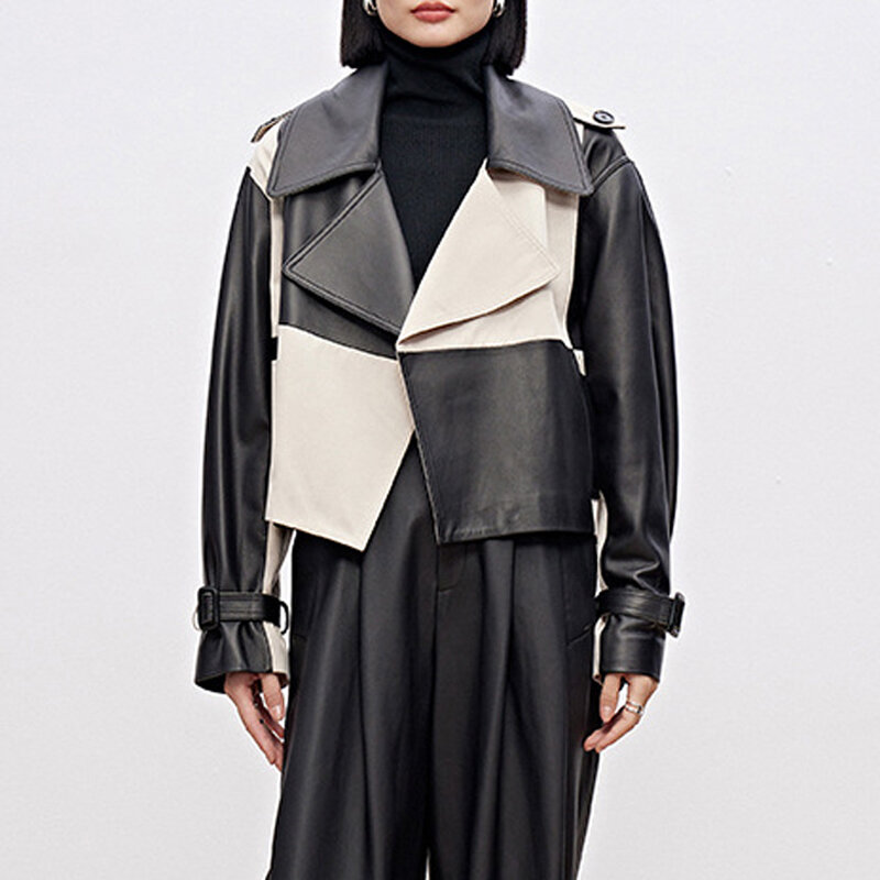 Женская кожаная куртка, уличное черно-белое короткое пальто составного кроя с оборками и широким отложным воротником, женская верхняя одежда, осень-зима 2024