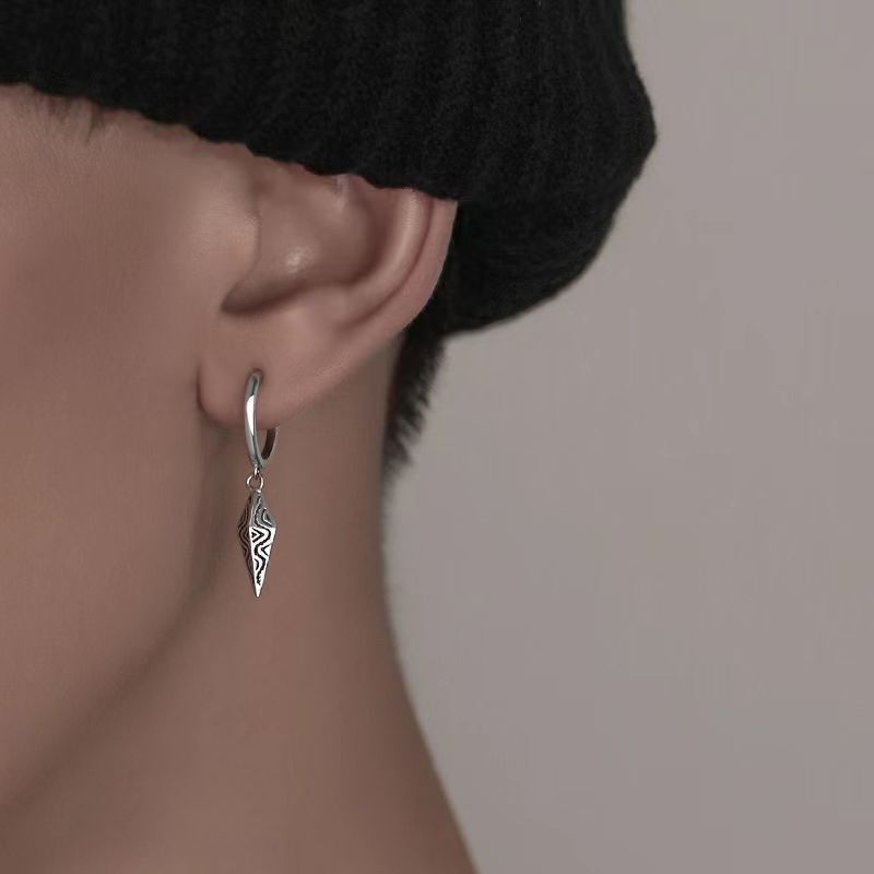 Vintage Geometry Pattern Cone Ear Buckle Boy Jewelry orecchini in argento Sterling 925 per uomo personalità accessori per feste Hip Hop