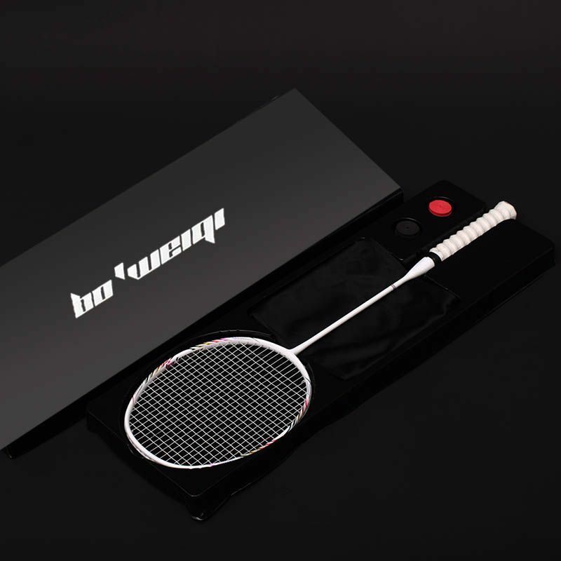 Autêntica única raquete de badminton com caixa de presente, todo o carbono, alça de uma peça, ataque ultra leve, 8u