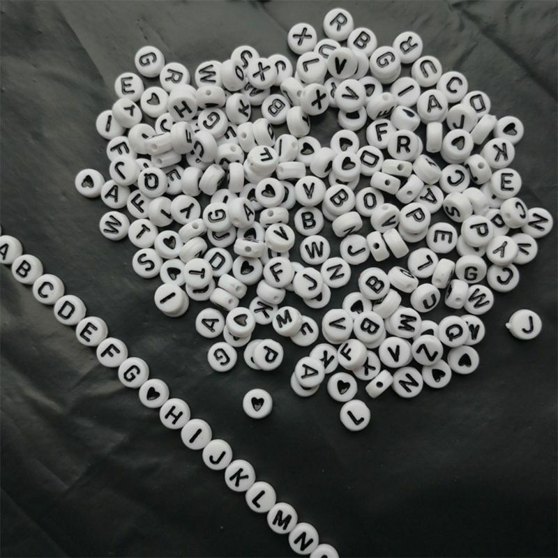 1200 piezas A-Z letra alfabeto corazón cuentas acrílicas redondas blancas para manualidades para hacer joyería pulseras con