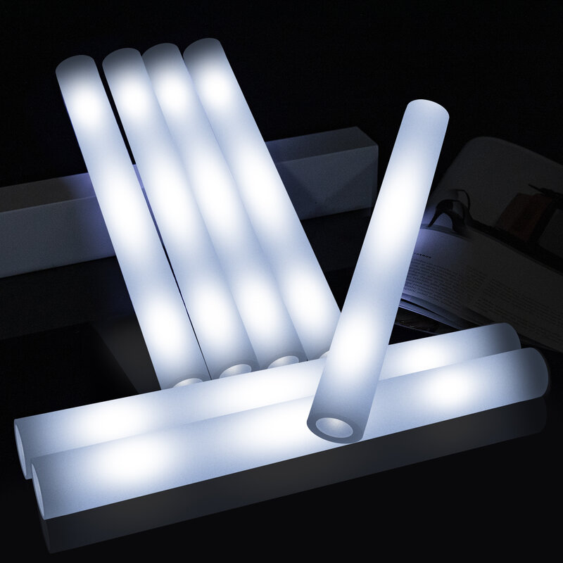 30/50 sztuk Led pianki Bar świecące w ciemności Light-Up pianki kije LED miękkie pałki Rave Glow różdżki miga Tube koncert na imprezę