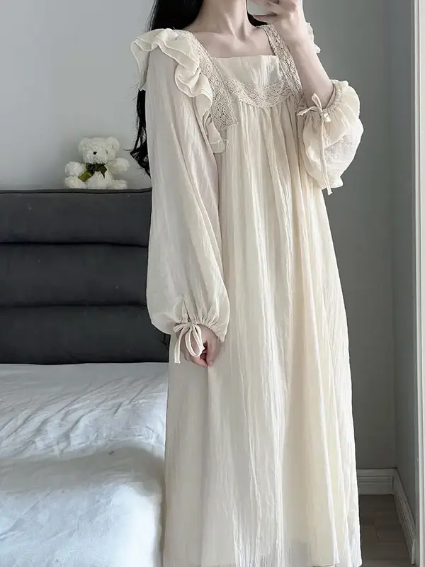 Gaun malam renda pakaian tidur wanita Korea Ruffles gaun malam musim semi satu potong piyama lengan panjang kerah persegi pakaian rumah 2024 baru