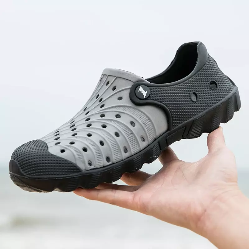 Summer Men Rubber Beach Sandals Mens Clogs Garden Shoes Clog Zuecos Hombre Outdoor Slip On Breathable New 2024