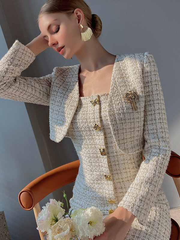 Jaket Potongan Tweed Shop Penjahit dengan Gaun Leher Persegi Temperamen Mantel Pendek Setelan Dua Potong Wanita Musim Gugur