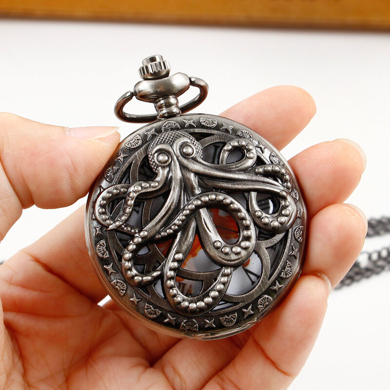 Vintage Octopus Flip Hollow Pocket Watch Moda Unisex Quartz Necklace Metal Relógio Para Homens Mulheres Retro Lembrança