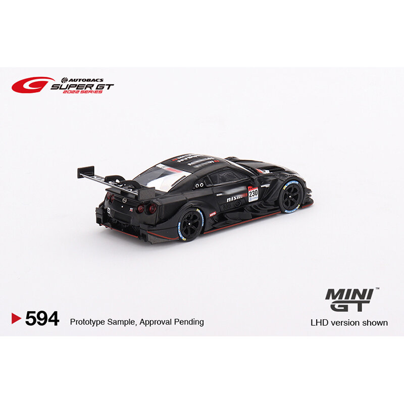 MINIGT 594 595 In Stock 1:64 GTR nismo GT500 Diecast Diorama Car Model Collection Miniature Carros Toys