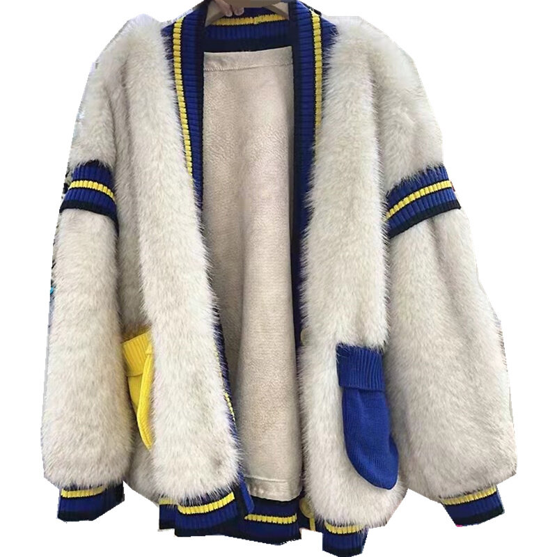 Mantel Bulu Imitasi Rajutan Kain Perca 2023 Chic Mode Baru Musim Dingin Jaket Bulu Palsu Wajah Ganda Kasual Hangat Lengan Panjang untuk Wanita