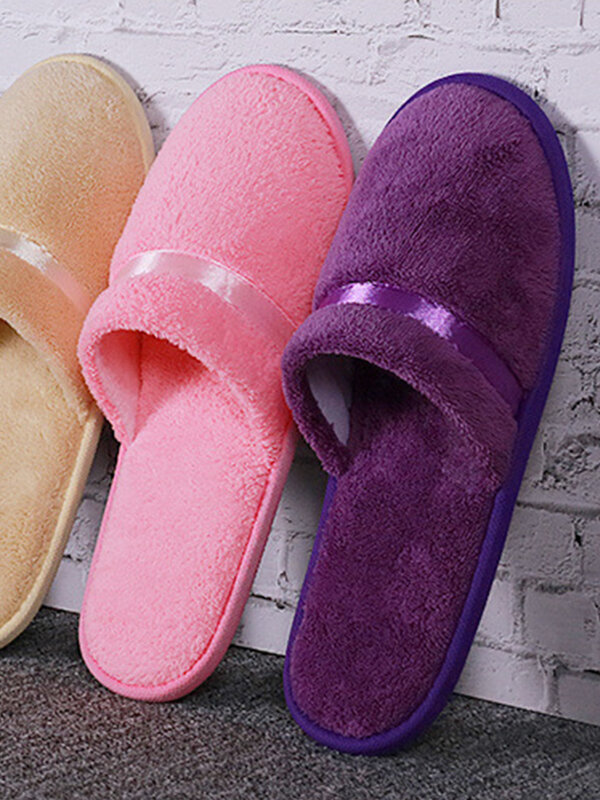 1 Pair Disposable Slippers Non-slip SoftAll-inclusive olid Color Slippers Coral Fleece Warm Hotel High-Quality Slides Sandals