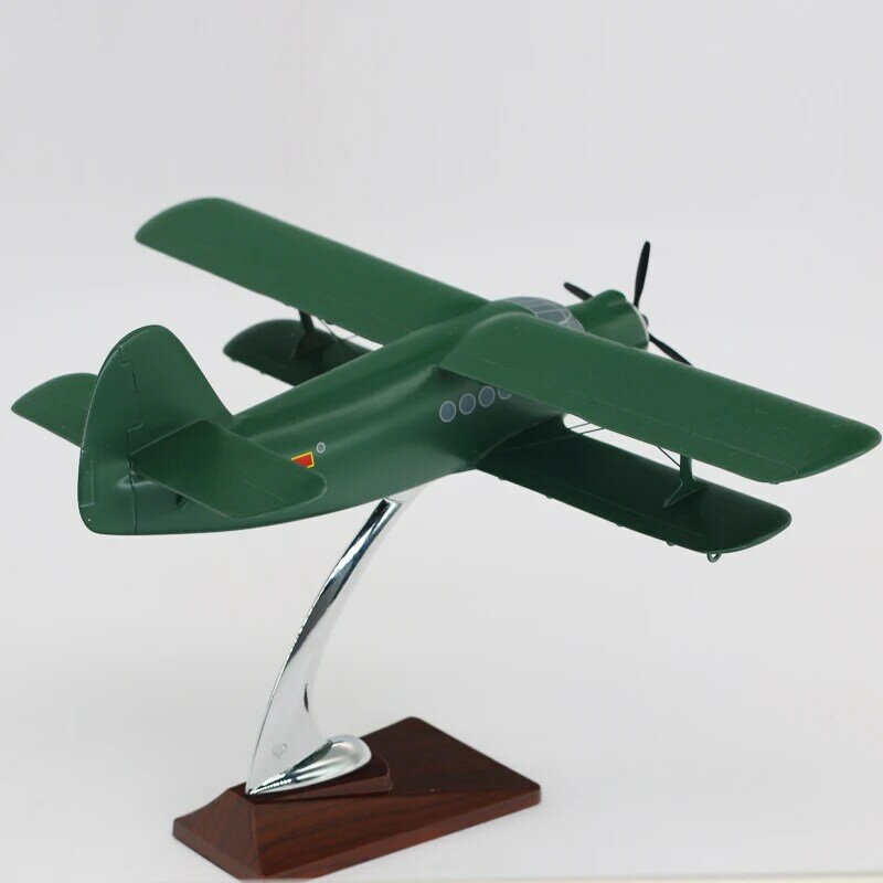 Model pesawat terbang logam campuran asli, hadiah mainan koleksi statis simulasi pesawat terbang logam paduan Y-5 26.5CM