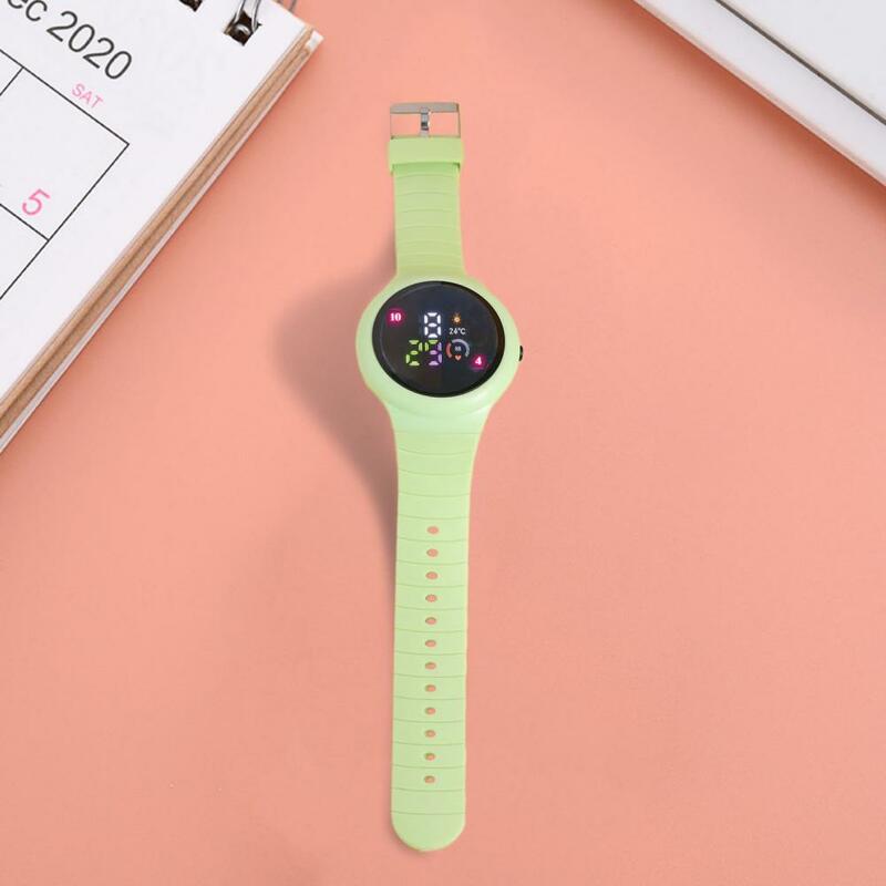 Wasserdichte LED-Sport uhr für Frauen elektronische Uhr Silikon armband Leucht display mit Voll kalender Digitaluhr