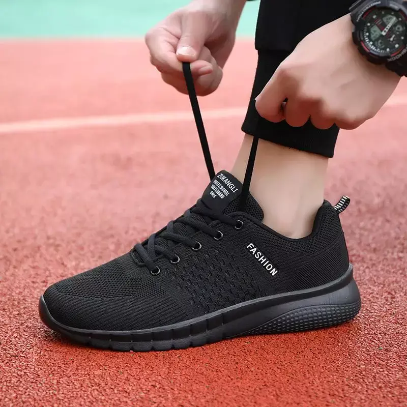Zapatillas de correr ligeras para hombre, Tenis transpirables y cómodos, resistentes al desgaste, amortiguadores, verano, 2024