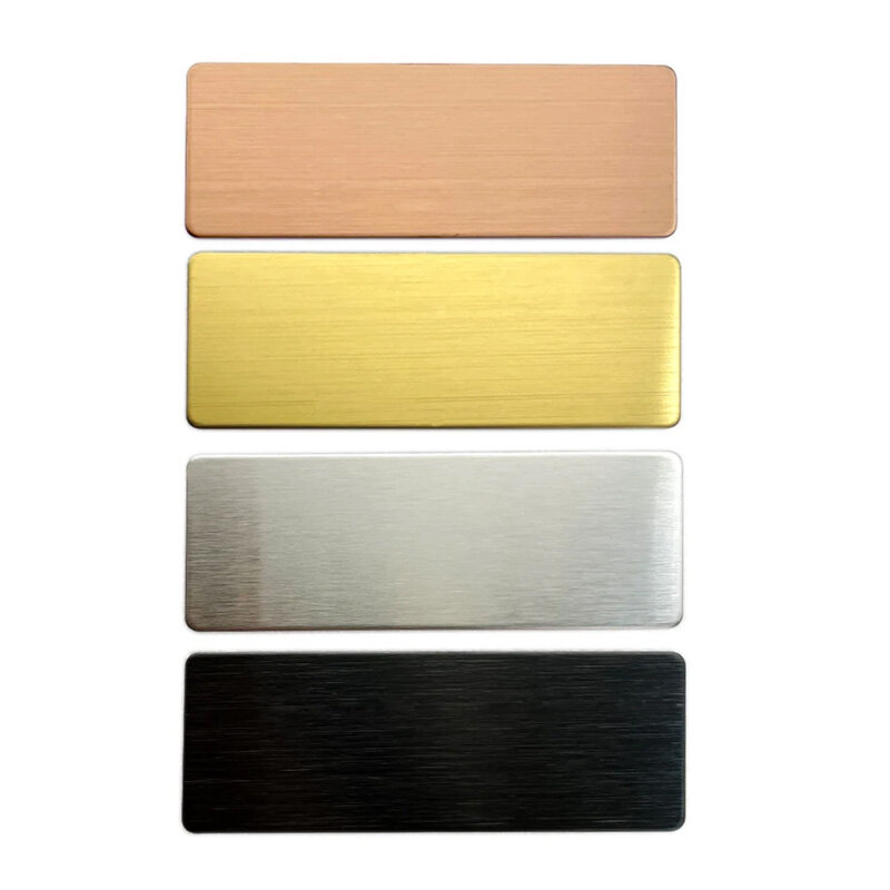 レーザー彫刻金属名バッジ、ゴールドシルバーカラーミラー、つや消しステンレス鋼、空白の素材、70x25、60x20mm、70x20mm、10個