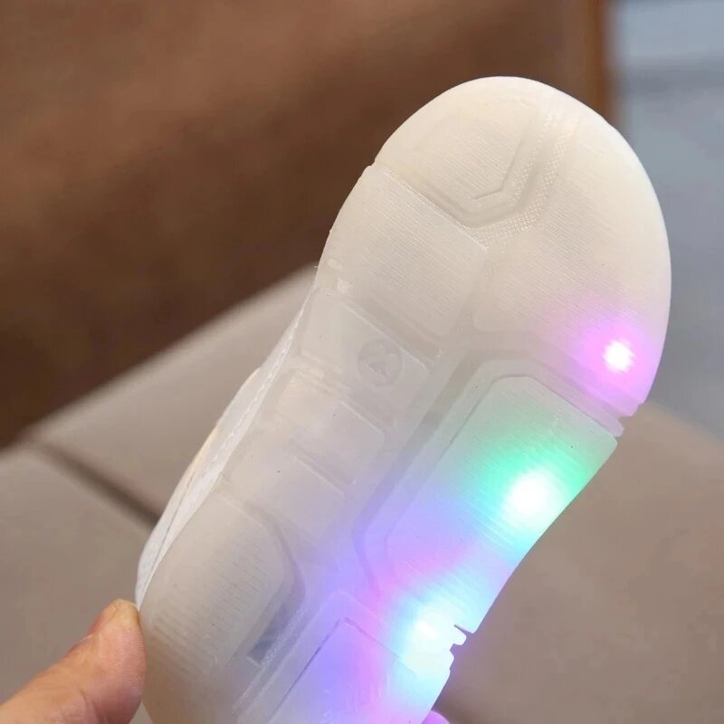Solid Color Lovely LED Lighted Baby Girls Boys Sneakers Hot Sales Four Seasons Infant Tennis Excellent Cool Baby Casual Shoes