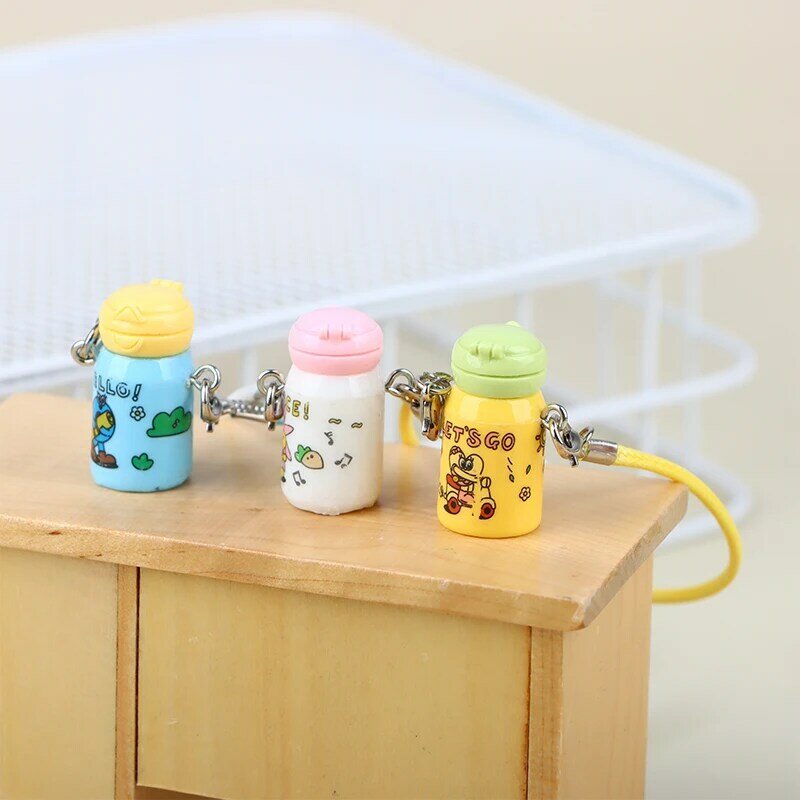 Dollhouse Miniature Kettle Water Cup, Copo de isolamento, Kids Pretend Play Brinquedos, Doll House Acessórios, Decoração, 1:12
