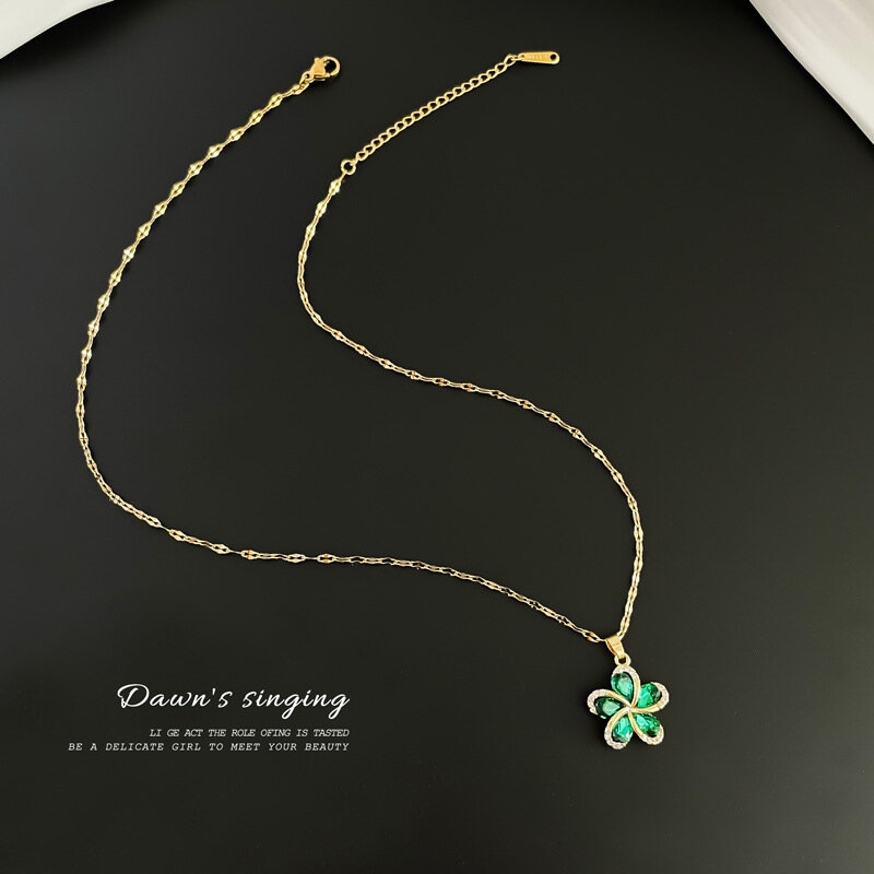 Kalung Liontin Baja Tahan Karat Bunga Antik untuk Wanita Kalung Tatahan Berlian Baru Hadiah Perhiasan Grosir Gratis Ongkir