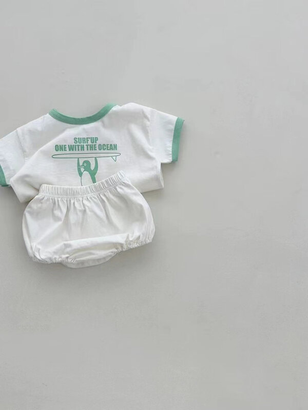 Conjunto de ropa de manga corta para bebé, camisetas con estampado de letras de dibujos animados y pantalones cortos, traje de 2 piezas, 2024