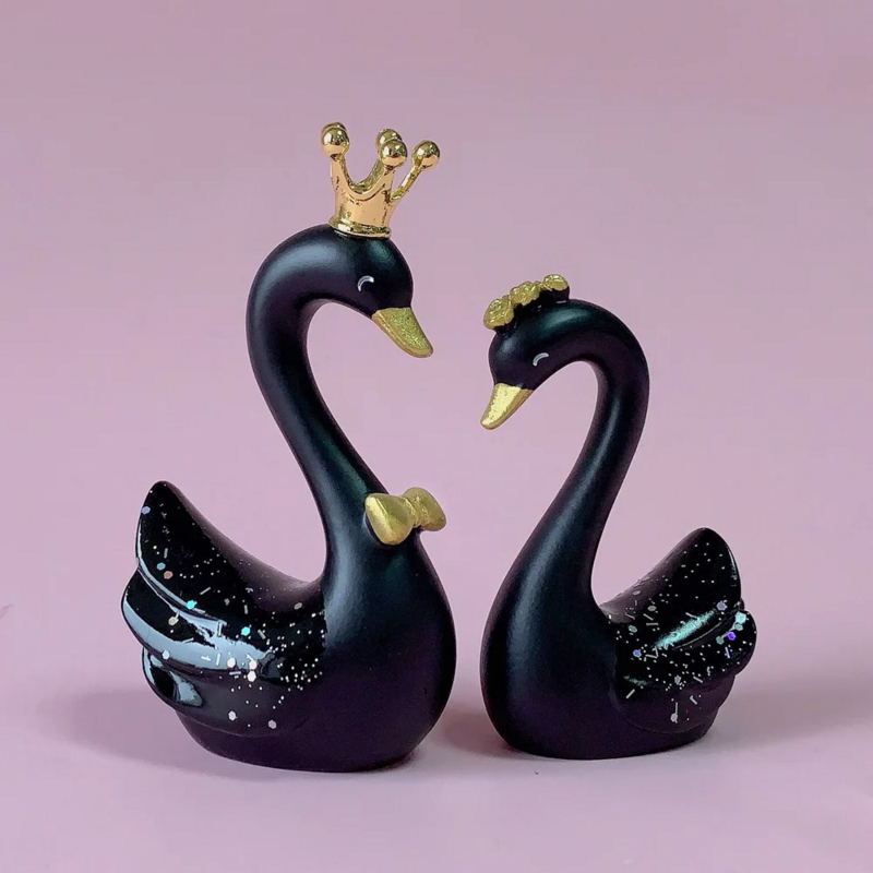 4 Designs Crown Swans Ornaments Creative 3D Simulation Animal Swans Resin Ornaments For Home Decor Car Interior Desk Ornaments