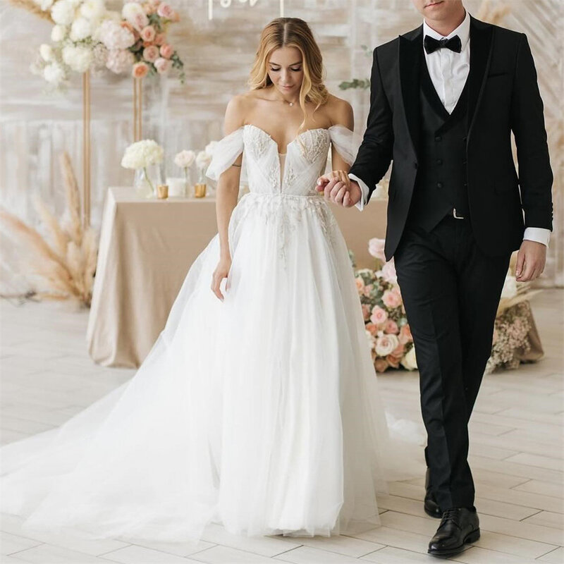 Sol Gorgeous Off The Shoulder V Neck Tulle Wedding Dress Elegant 3D Lace Appliques Back Up A-Line Bridal Gown Robe De Mariee