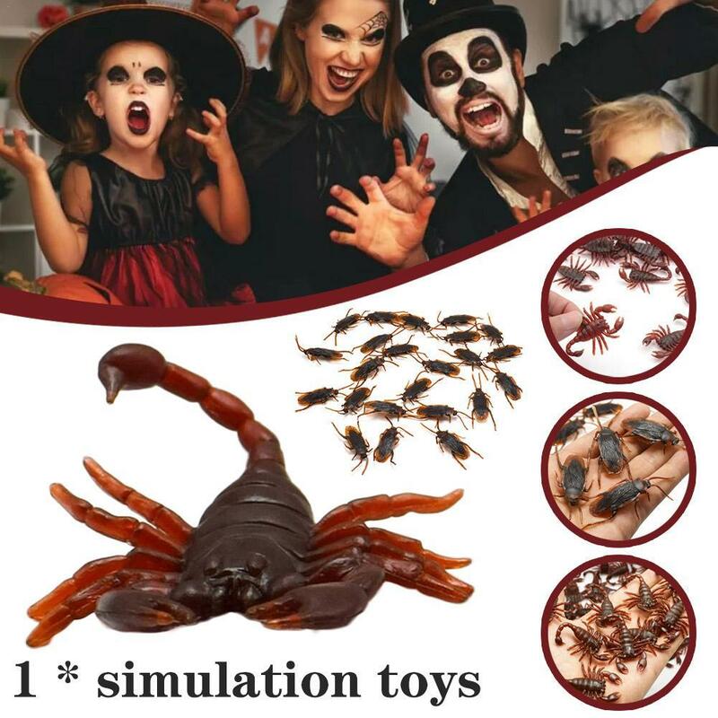 Cucarachas de plástico falsas para Halloween, juguete de 5 piezas, cucarachas, escorpión, accesorios de decoración, bromas, juguetes prácticos, bichos de plástico