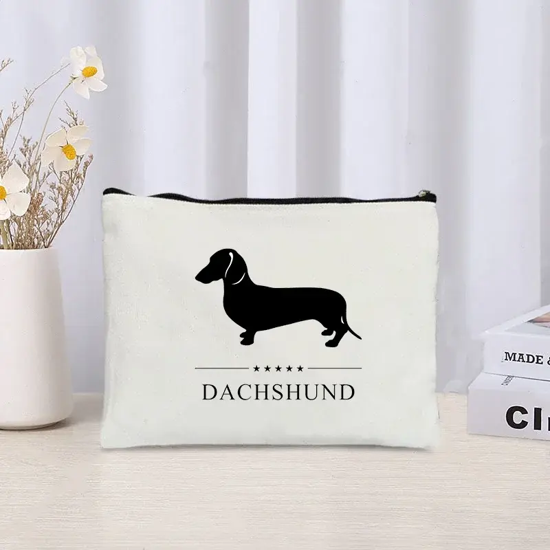 Kawaii dachshund กระเป๋าแต่งหน้าการ์ตูนกล่องดินสอ Shool ที่เก็บเครื่องเขียนสำหรับนักเรียนกระเป๋าใส่เครื่องสำอางค์น่ารักสำหรับเดินทางกระเป๋าใส่น้ำหอม