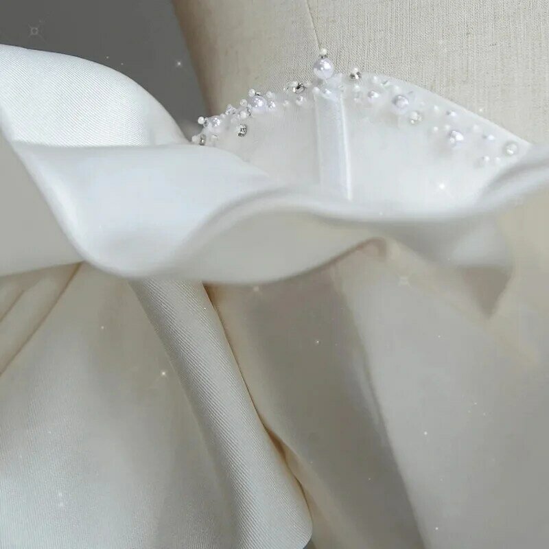 Romantische Französisch Satin Formale Kleid Liebsten Weiß Perlen Perlen Boden-Länge Party Kleider Elegante frauen Celebrity Kleider