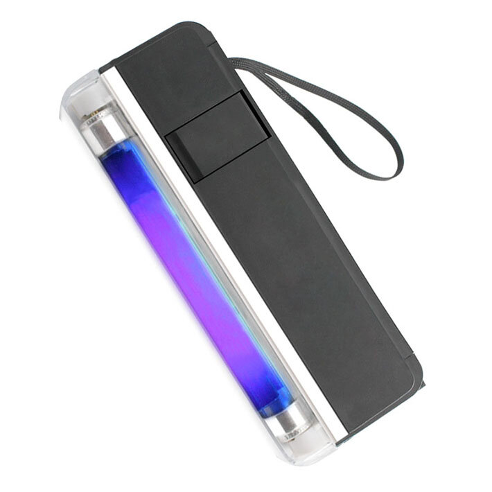 Convenient banknote detector with ultraviolet flashlight