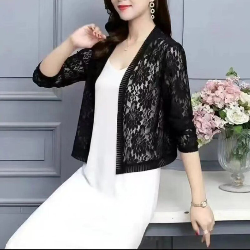 Trendy Female Summer Top Cover Up Lightweight Women Casual Lace Cardigan Ladies Summer Short Top Cover Up Streetwear