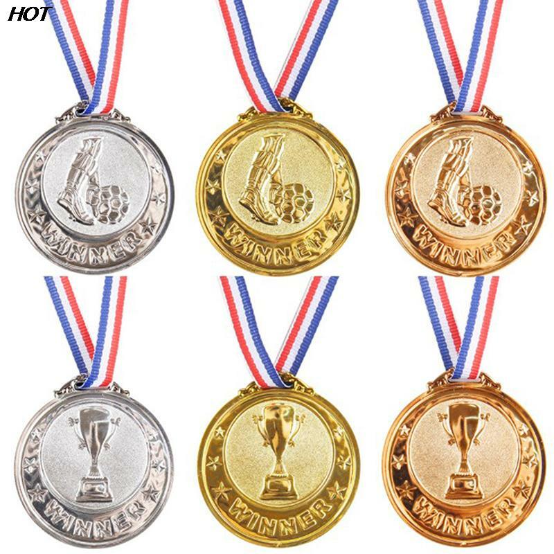 1PCS Gold Plastic Winners Medals Sports Day Party Bag Prize Awards Toys For Kids Party Fun Supplies Reward Outdoor Games Toys