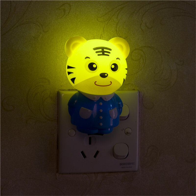 Lampu soket dinding lucu AC110V 220V, lampu malam LED Sensor pencahayaan hewan lucu lampu dinding kamar tidur lampu hadiah untuk anak-anak