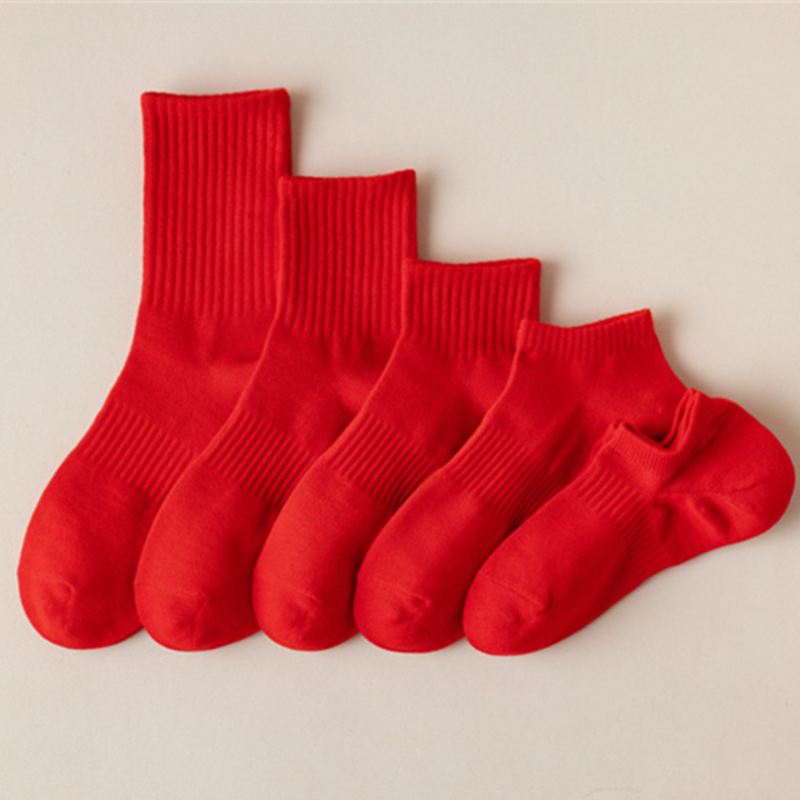 Красные носки, новогодние мужские носки, праздничные чулки средней длины для мужчин, для рождественской вечеринки, дышащие, впитывающие пот