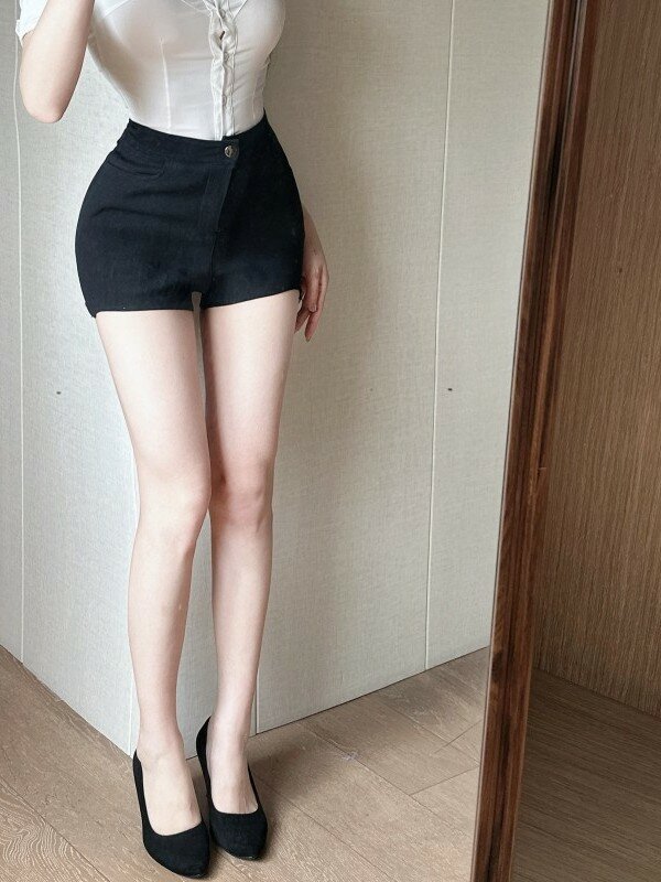 Pantaloncini neri Sexy da ragazza piccanti semplici dimagranti pantaloncini a vita alta di colore solido di moda moda donna coreana dolce nero Q4XW