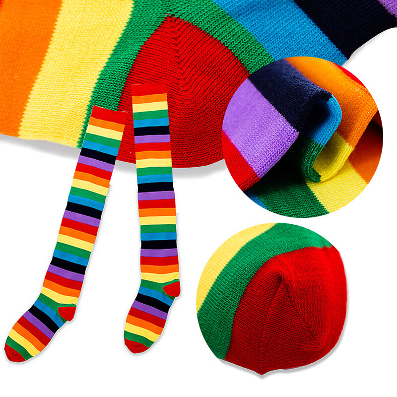 Peúgas altas do arco-íris do joelho listrado, meias altas da coxa para o partido do traje do Cosplay do Natal
